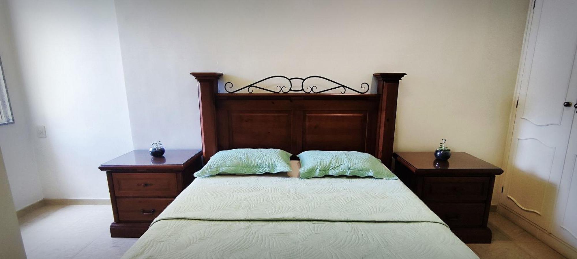 Apartamento - Quadra Da Praia De Copacabana Apartamento *